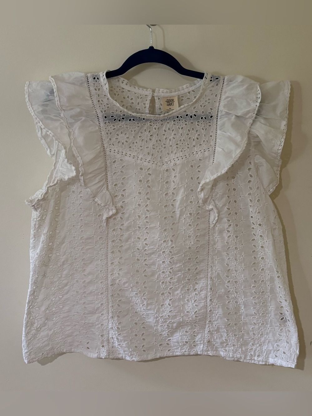 Good Hart Lovely and Light white cotton EYELET top FLUTTER RUFFLE size xl